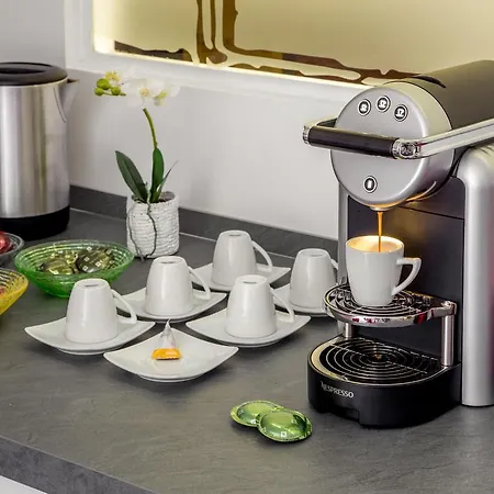 Visits Πανσιόν