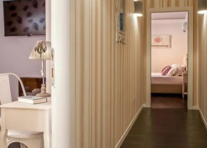 Guest house Visits 4*