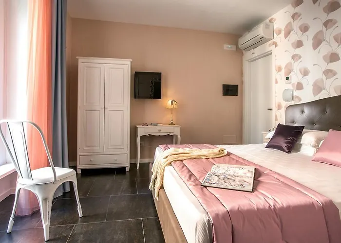 Guest house Visits 4*