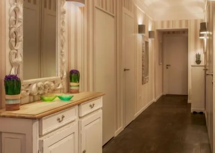 Visits Konukevi Roma