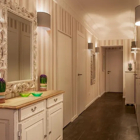 Visits Πανσιόν